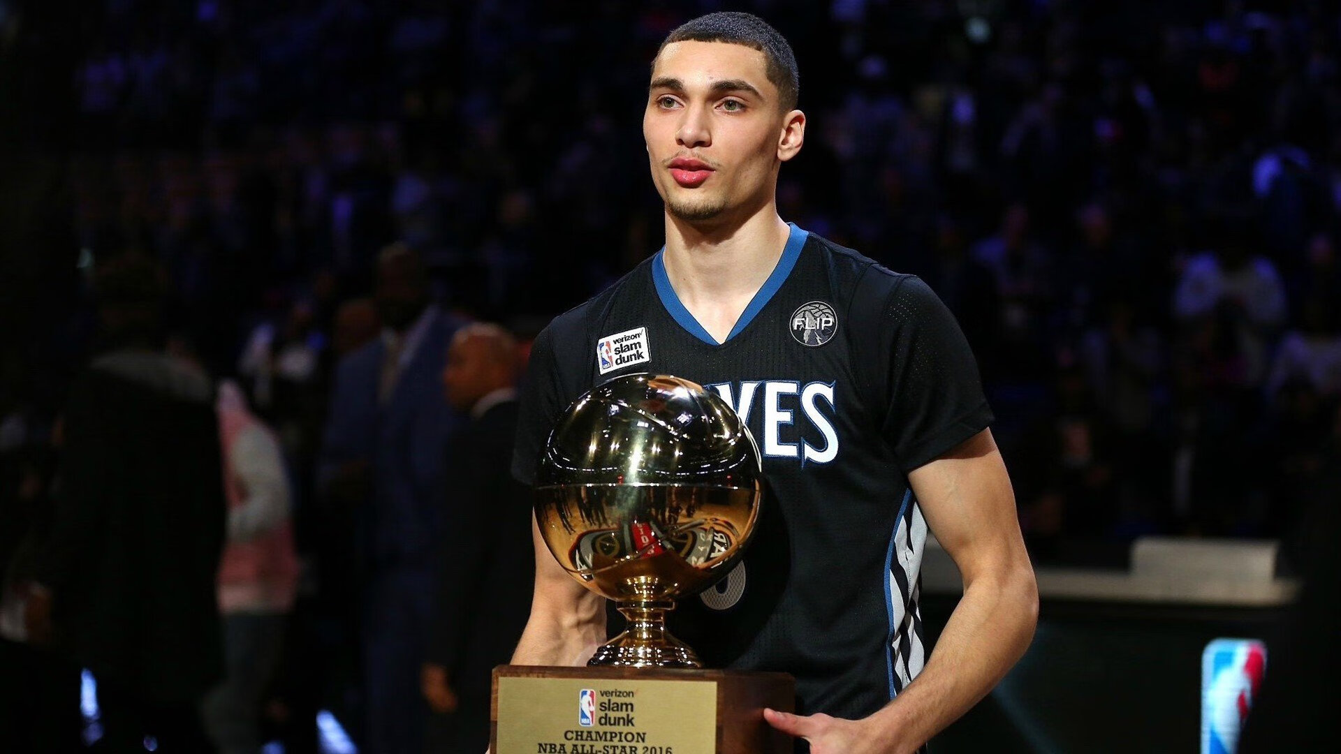 九游体育官网下载安装-《电竞产业链的价值重塑：从内容到周边的变革》，电竞产业是什么意思